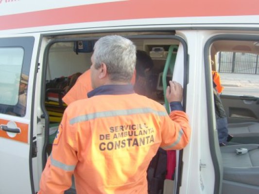 Copil de 8 ani, accidentat de maşină